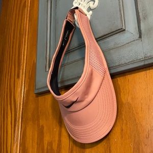 Nike Dry-fit Visor